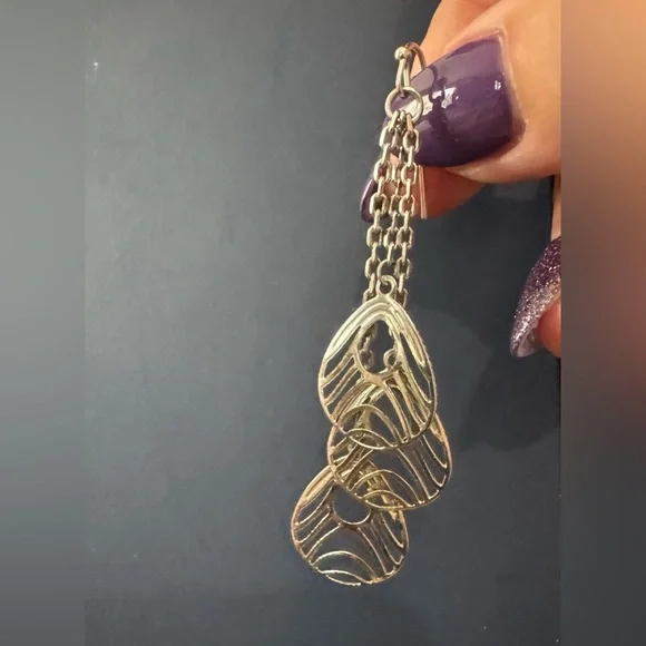 Lia Sophia Gold Filigree Dangle Earrings - Picture 4 of 4